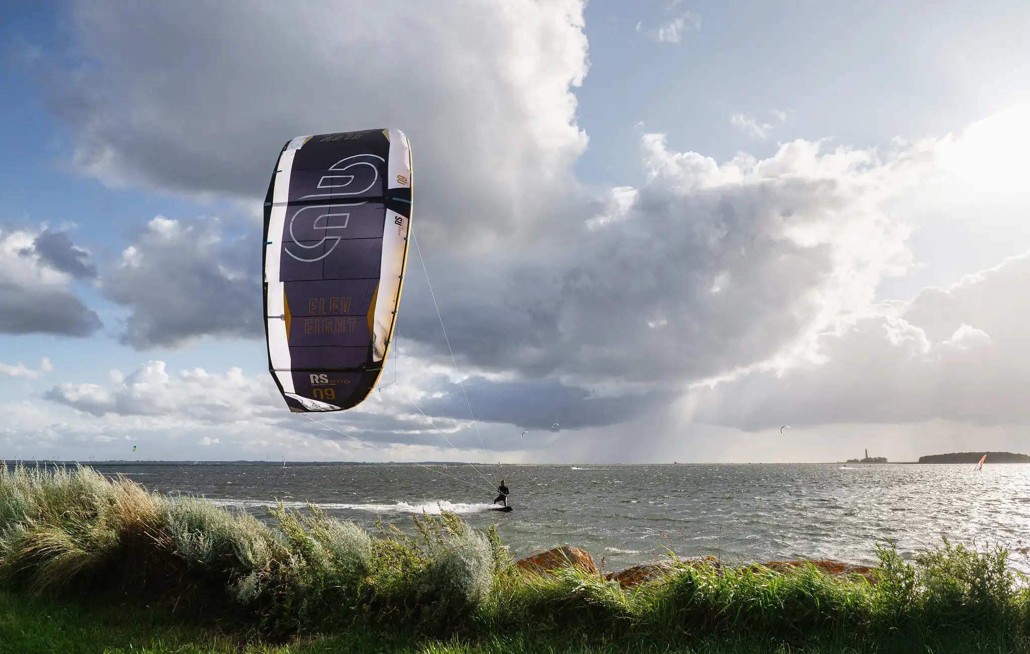 Kite Season Flat